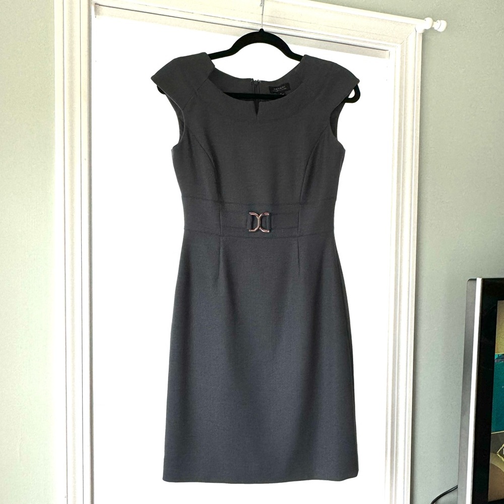 Tahari Arthur Levine Gray Cap Sleeve Dress